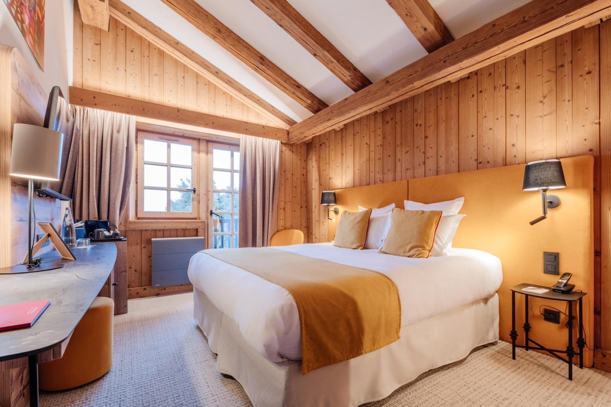 Отель La Ferme Du Golf Межев Экстерьер фото